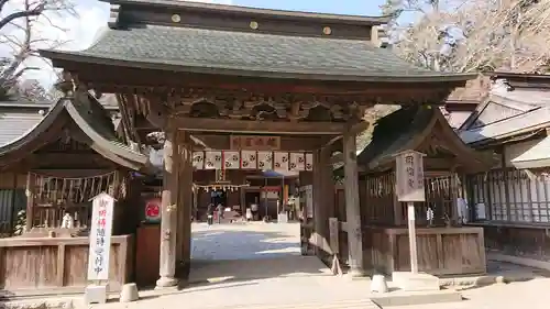 水戸八幡宮の山門・神門