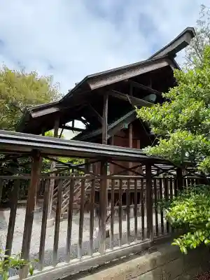 井上神社の{uncategorized: "未分類", other: "その他", undefined: "問題あり", building: "その他建物", grave: "お墓", sacred_gate: "鳥居", guardian: "狛犬", statue: "像", buddha: "仏像", history: "歴史", nature: "自然", garden: "庭園", animal: "動物", pagoda: "塔", temizu: "手水舎", mountain_gate: "山門・神門", sanctuary: "本殿・本堂", subordinate: "末社・摂社", art: "芸術", scenery: "景色", jizo: "地蔵", ema: "絵馬", goshuin: "御朱印", omikuji: "おみくじ", items: "授与品その他", amulet: "お守り", goshuincho: "御朱印帳", eats: "食事", festival: "お祭り", votive_dance: "神楽", shichigosan: "七五三参", wedding: "結婚式", experience: "体験その他", initially: "初詣", around: "周辺", anti_infection: "感染症対策"}