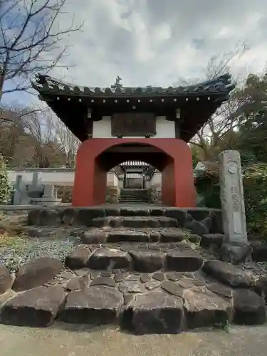 梅岩寺の{uncategorized: "未分類", other: "その他", undefined: "問題あり", building: "その他建物", grave: "お墓", sacred_gate: "鳥居", guardian: "狛犬", statue: "像", buddha: "仏像", history: "歴史", nature: "自然", garden: "庭園", animal: "動物", pagoda: "塔", temizu: "手水舎", mountain_gate: "山門・神門", sanctuary: "本殿・本堂", subordinate: "末社・摂社", art: "芸術", scenery: "景色", jizo: "地蔵", ema: "絵馬", goshuin: "御朱印", omikuji: "おみくじ", items: "授与品その他", amulet: "お守り", goshuincho: "御朱印帳", eats: "食事", festival: "お祭り", votive_dance: "神楽", shichigosan: "七五三参", wedding: "結婚式", experience: "体験その他", initially: "初詣", around: "周辺", anti_infection: "感染症対策"}