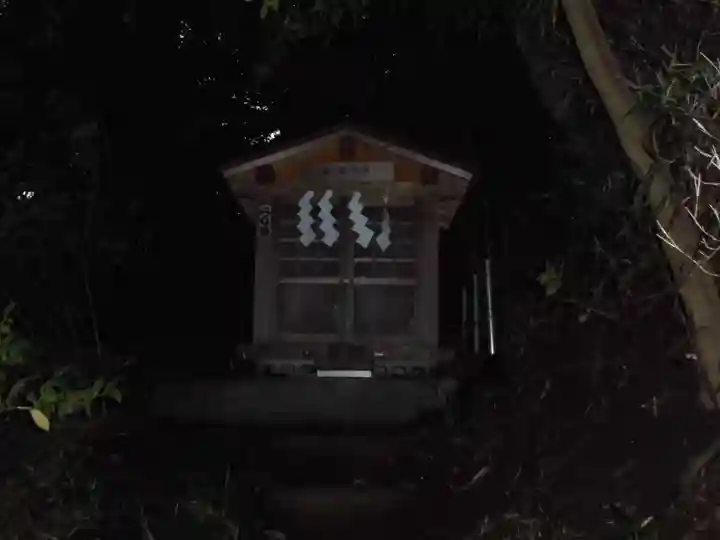 貴日土神社の末社・摂社
