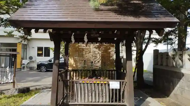 豊平神社の手水舎