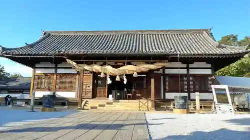 阿智神社の本殿・本堂