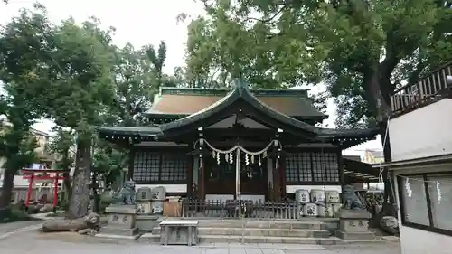 八阪神社の本殿・本堂