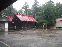 宇都母知神社の建物その他