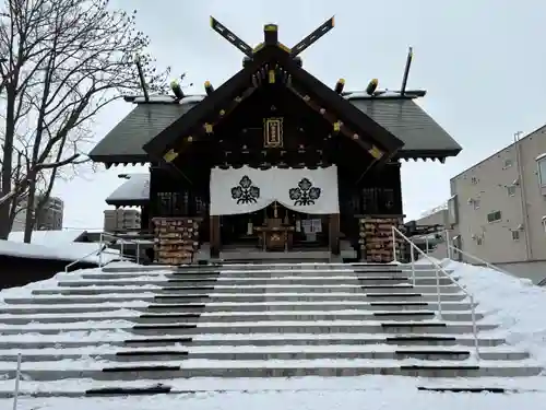 札幌諏訪神社の本殿・本堂