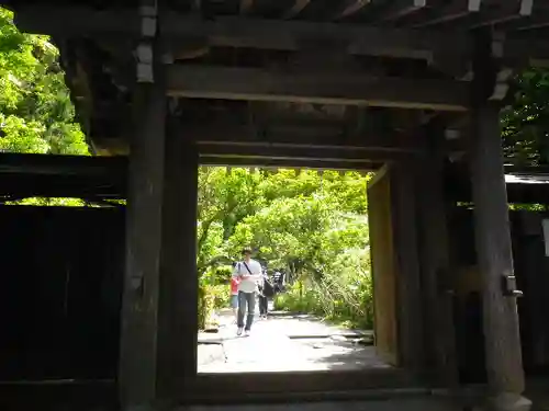 黄梅院（円覚寺塔頭）の山門