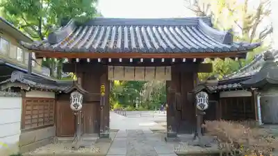 品川寺の山門・神門