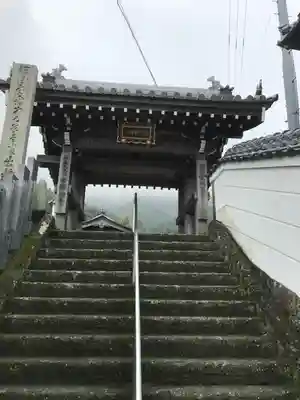 出釋迦寺の山門・神門
