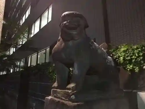 花園神社の狛犬