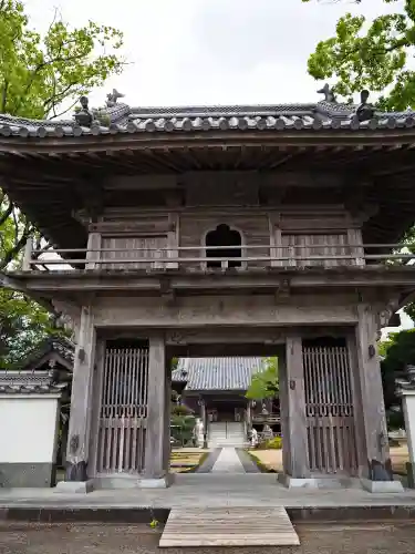 法輪寺の山門