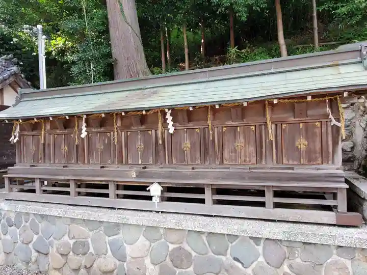 三輪神社の末社・摂社