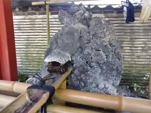 待乳山聖天（本龍院）の手水舎