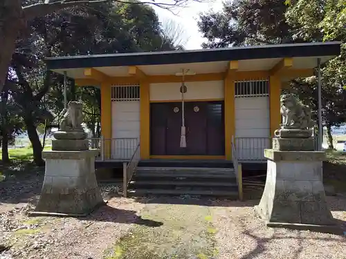 江守神社の本殿