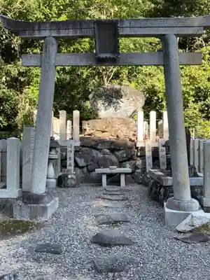 聖神社の末社・摂社