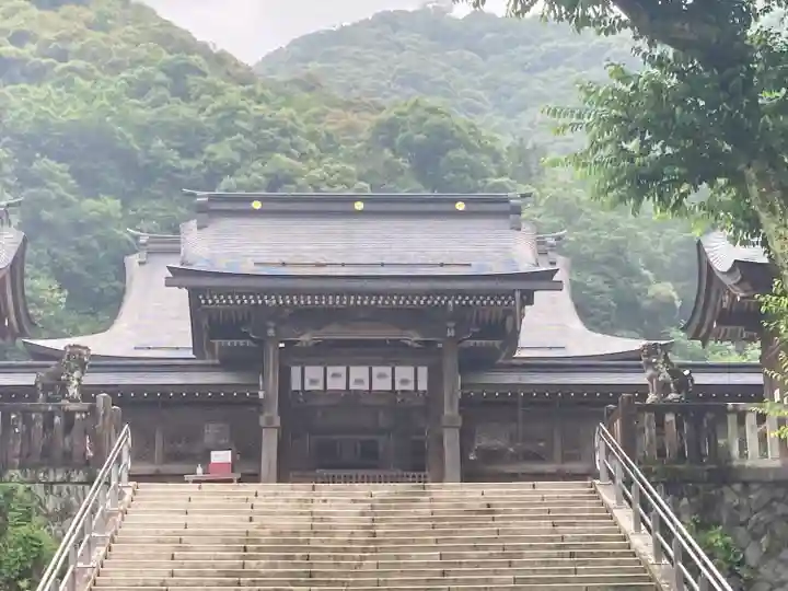 伊奈波神社の本殿・本堂