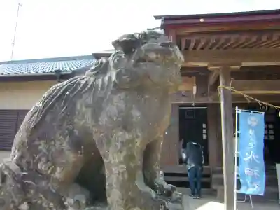 椿ノ海 水神社の狛犬