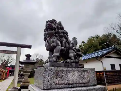 曽根神社の狛犬
