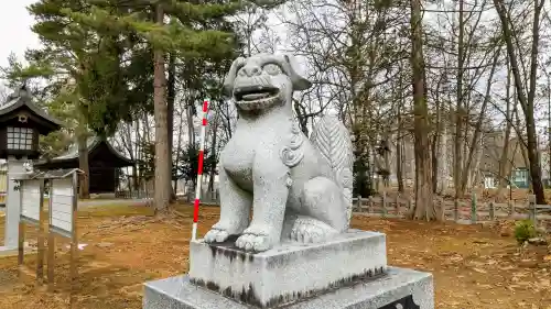 鷹栖神社の狛犬