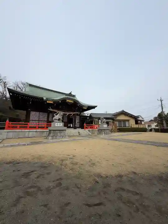 白幡八幡大神の{uncategorized: "未分類", other: "その他", undefined: "問題あり", building: "その他建物", grave: "お墓", sacred_gate: "鳥居", guardian: "狛犬", statue: "像", buddha: "仏像", history: "歴史", nature: "自然", garden: "庭園", animal: "動物", pagoda: "塔", temizu: "手水舎", mountain_gate: "山門・神門", sanctuary: "本殿・本堂", subordinate: "末社・摂社", art: "芸術", scenery: "景色", jizo: "地蔵", ema: "絵馬", goshuin: "御朱印", omikuji: "おみくじ", items: "授与品その他", amulet: "お守り", goshuincho: "御朱印帳", eats: "食事", festival: "お祭り", votive_dance: "神楽", shichigosan: "七五三参", wedding: "結婚式", experience: "体験その他", initially: "初詣", around: "周辺", anti_infection: "感染症対策"}