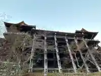清水寺の{uncategorized: "未分類", other: "その他", undefined: "問題あり", building: "その他建物", grave: "お墓", sacred_gate: "鳥居", guardian: "狛犬", statue: "像", buddha: "仏像", history: "歴史", nature: "自然", garden: "庭園", animal: "動物", pagoda: "塔", temizu: "手水舎", mountain_gate: "山門・神門", sanctuary: "本殿・本堂", subordinate: "末社・摂社", art: "芸術", scenery: "景色", jizo: "地蔵", ema: "絵馬", goshuin: "御朱印", omikuji: "おみくじ", items: "授与品その他", amulet: "お守り", goshuincho: "御朱印帳", eats: "食事", festival: "お祭り", votive_dance: "神楽", shichigosan: "七五三参", wedding: "結婚式", experience: "体験その他", initially: "初詣", around: "周辺", anti_infection: "感染症対策"}