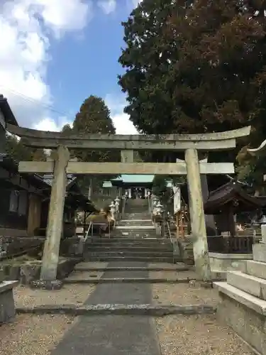 白國神社の鳥居