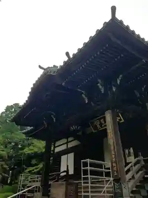 三寳寺の本殿・本堂