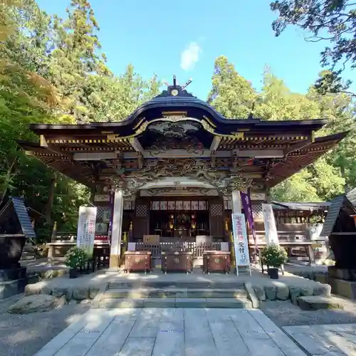 宝登山神社の本殿