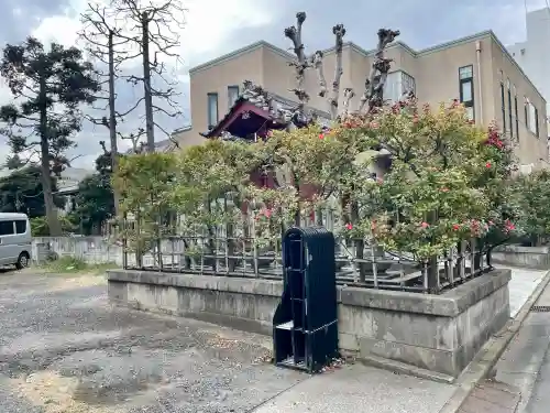 浄心寺の{uncategorized: "未分類", other: "その他", undefined: "問題あり", building: "その他建物", grave: "お墓", sacred_gate: "鳥居", guardian: "狛犬", statue: "像", buddha: "仏像", history: "歴史", nature: "自然", garden: "庭園", animal: "動物", pagoda: "塔", temizu: "手水舎", mountain_gate: "山門・神門", sanctuary: "本殿・本堂", subordinate: "末社・摂社", art: "芸術", scenery: "景色", jizo: "地蔵", ema: "絵馬", goshuin: "御朱印", omikuji: "おみくじ", items: "授与品その他", amulet: "お守り", goshuincho: "御朱印帳", eats: "食事", festival: "お祭り", votive_dance: "神楽", shichigosan: "七五三参", wedding: "結婚式", experience: "体験その他", initially: "初詣", around: "周辺", anti_infection: "感染症対策"}