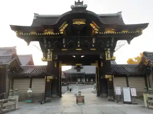 本願寺（西本願寺）の山門・神門