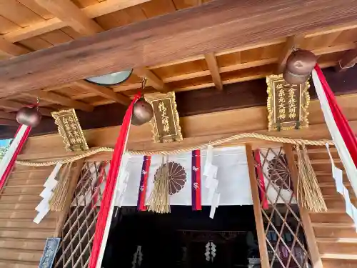 白峯神宮の{uncategorized: "未分類", other: "その他", undefined: "問題あり", building: "その他建物", grave: "お墓", sacred_gate: "鳥居", guardian: "狛犬", statue: "像", buddha: "仏像", history: "歴史", nature: "自然", garden: "庭園", animal: "動物", pagoda: "塔", temizu: "手水舎", mountain_gate: "山門・神門", sanctuary: "本殿・本堂", subordinate: "末社・摂社", art: "芸術", scenery: "景色", jizo: "地蔵", ema: "絵馬", goshuin: "御朱印", omikuji: "おみくじ", items: "授与品その他", amulet: "お守り", goshuincho: "御朱印帳", eats: "食事", festival: "お祭り", votive_dance: "神楽", shichigosan: "七五三参", wedding: "結婚式", experience: "体験その他", initially: "初詣", around: "周辺", anti_infection: "感染症対策"}