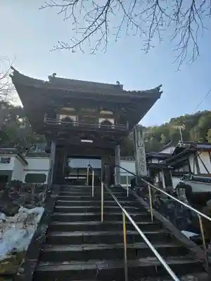 東光寺の{uncategorized: "未分類", other: "その他", undefined: "問題あり", building: "その他建物", grave: "お墓", sacred_gate: "鳥居", guardian: "狛犬", statue: "像", buddha: "仏像", history: "歴史", nature: "自然", garden: "庭園", animal: "動物", pagoda: "塔", temizu: "手水舎", mountain_gate: "山門・神門", sanctuary: "本殿・本堂", subordinate: "末社・摂社", art: "芸術", scenery: "景色", jizo: "地蔵", ema: "絵馬", goshuin: "御朱印", omikuji: "おみくじ", items: "授与品その他", amulet: "お守り", goshuincho: "御朱印帳", eats: "食事", festival: "お祭り", votive_dance: "神楽", shichigosan: "七五三参", wedding: "結婚式", experience: "体験その他", initially: "初詣", around: "周辺", anti_infection: "感染症対策"}