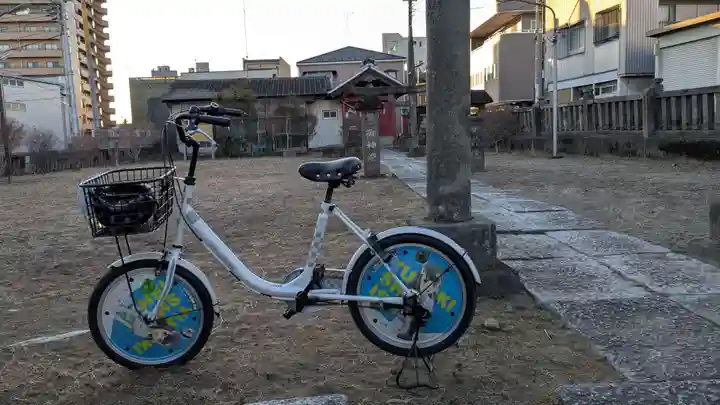 宵稲荷神社の庭園