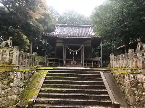 大虫神社の本殿・本堂