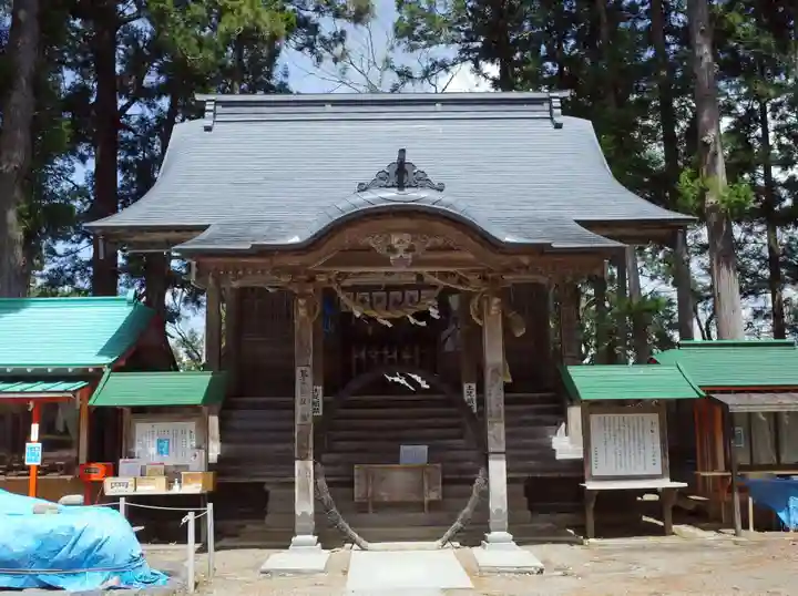 白山神社の本殿・本堂