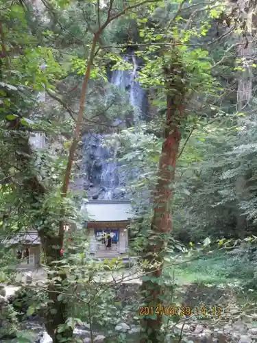 出羽神社(出羽三山神社)～三神合祭殿～の建物その他