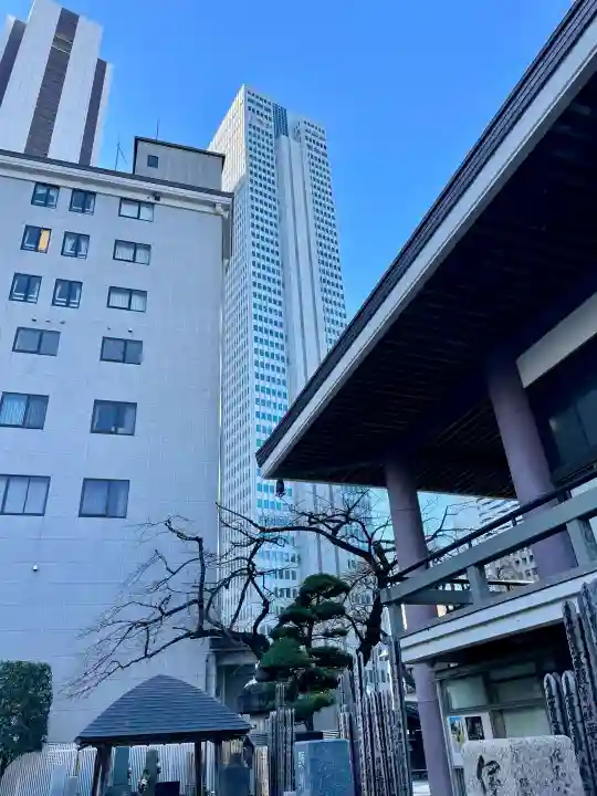常圓寺の{uncategorized: "未分類", other: "その他", undefined: "問題あり", building: "その他建物", grave: "お墓", sacred_gate: "鳥居", guardian: "狛犬", statue: "像", buddha: "仏像", history: "歴史", nature: "自然", garden: "庭園", animal: "動物", pagoda: "塔", temizu: "手水舎", mountain_gate: "山門・神門", sanctuary: "本殿・本堂", subordinate: "末社・摂社", art: "芸術", scenery: "景色", jizo: "地蔵", ema: "絵馬", goshuin: "御朱印", omikuji: "おみくじ", items: "授与品その他", amulet: "お守り", goshuincho: "御朱印帳", eats: "食事", festival: "お祭り", votive_dance: "神楽", shichigosan: "七五三参", wedding: "結婚式", experience: "体験その他", initially: "初詣", around: "周辺", anti_infection: "感染症対策"}