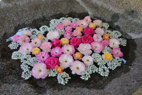田村神社の手水舎