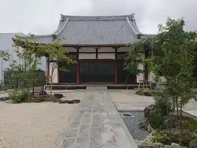 維摩寺の本殿