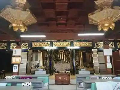 宿縁寺の本殿