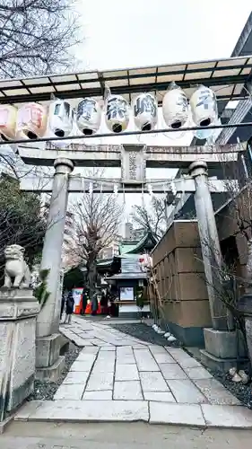 小野照崎神社の鳥居