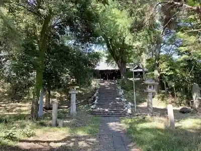 健御名方富命彦神別神社の建物その他