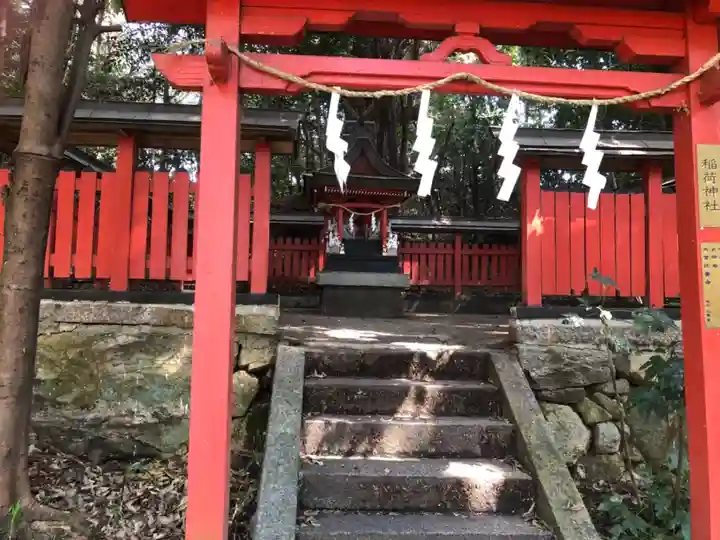 伊射奈岐神社の末社・摂社