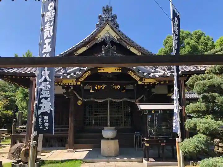 妙行寺の本殿・本堂