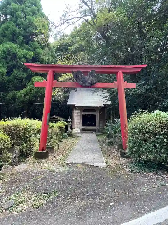 揺ケ池弁財天(熊本県)