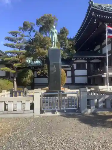 覚王山 日泰寺の像