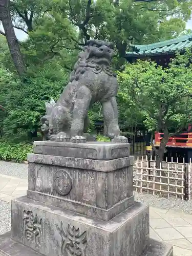 根津神社の狛犬