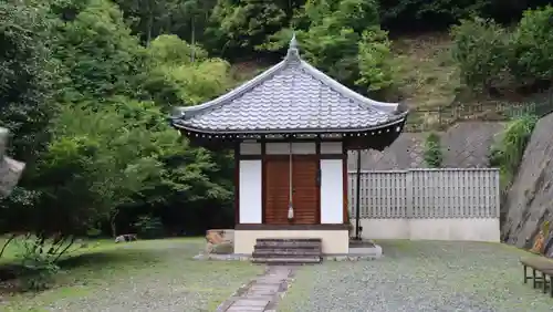 靈山寺（霊山寺）(大阪府)