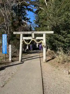 下野 星宮神社の{uncategorized: "未分類", other: "その他", undefined: "問題あり", building: "その他建物", grave: "お墓", sacred_gate: "鳥居", guardian: "狛犬", statue: "像", buddha: "仏像", history: "歴史", nature: "自然", garden: "庭園", animal: "動物", pagoda: "塔", temizu: "手水舎", mountain_gate: "山門・神門", sanctuary: "本殿・本堂", subordinate: "末社・摂社", art: "芸術", scenery: "景色", jizo: "地蔵", ema: "絵馬", goshuin: "御朱印", omikuji: "おみくじ", items: "授与品その他", amulet: "お守り", goshuincho: "御朱印帳", eats: "食事", festival: "お祭り", votive_dance: "神楽", shichigosan: "七五三参", wedding: "結婚式", experience: "体験その他", initially: "初詣", around: "周辺", anti_infection: "感染症対策"}