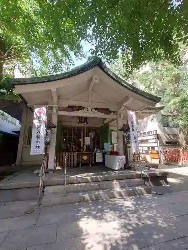 銀杏岡八幡神社の本殿・本堂