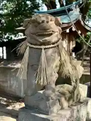 亀之森住吉神社の狛犬